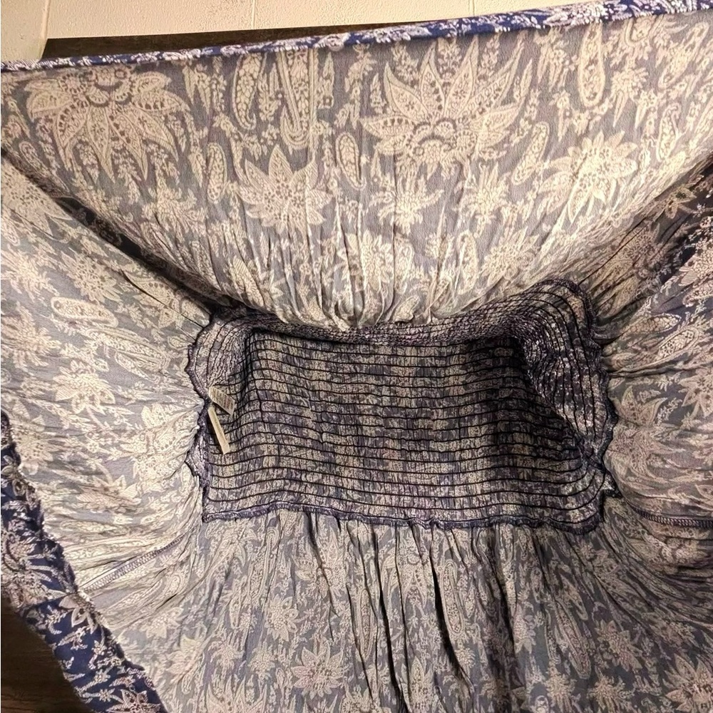 Ann Taylor Navy and Cream Tiered A-Line Skirt - Picture 5 of 9